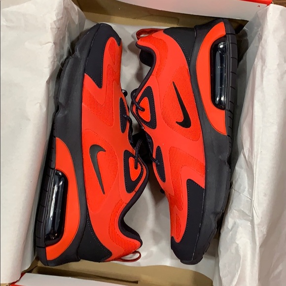 NIKE AIR MAX 200 Habanero Red/Oil Grey - Picture 3 of 16